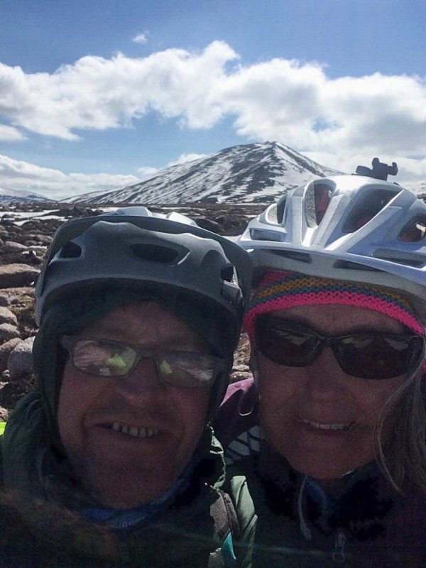 56879257_576239876210284_6577764060459171840_n