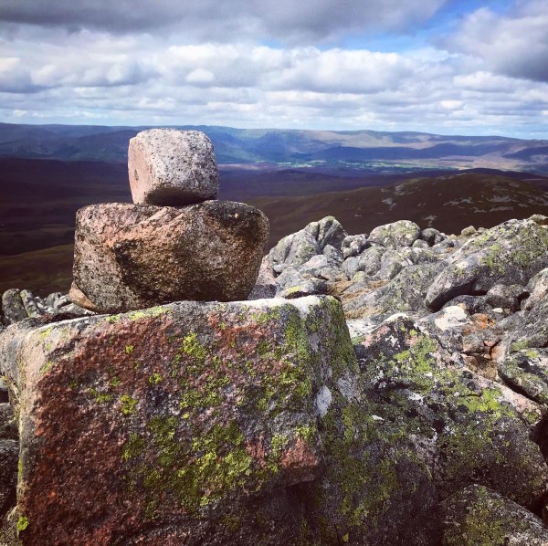 3037096F-4985-489F-8C2D-08383822FCBD